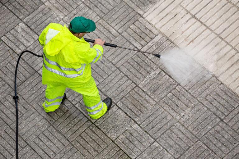 Commercial Pressure Washing